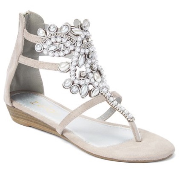 Shoes - SOLD Gray Rhinestone Gladiator Sandals Size 6.5